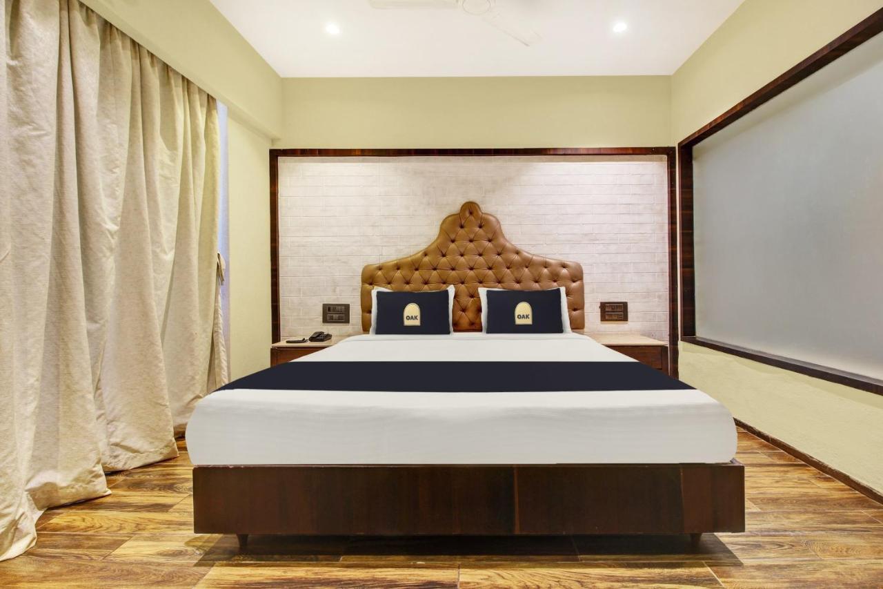 Oak Hotel Skydale Calangute Bagian luar foto